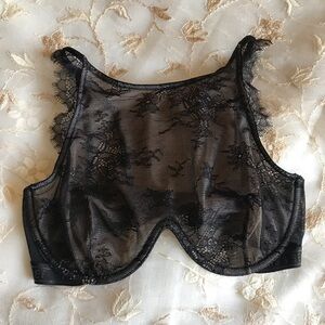 Victorian’s Secret Lace Underwire High Neck Bra NWT